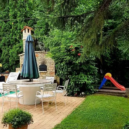 Appartement Borostyan Apartmann *