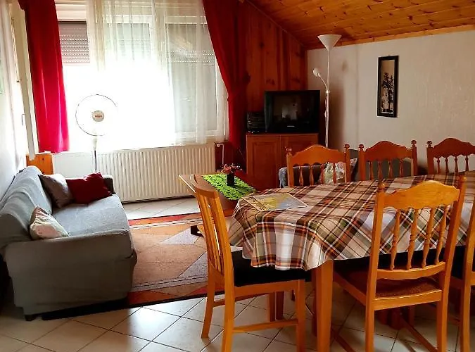 Appartement Borostyan Apartmann Balatonföldvár
