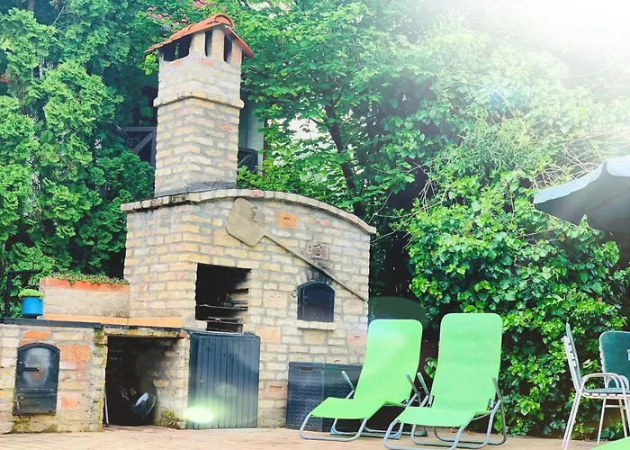 아파트 Borostyan Apartmann