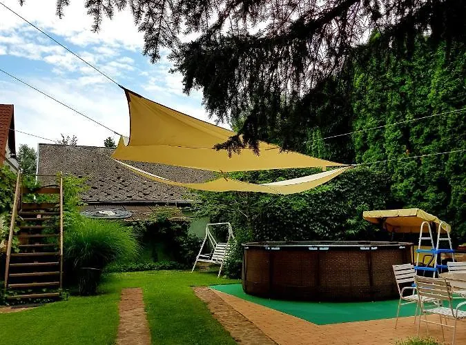 Borostyan Apartmann Appartement *