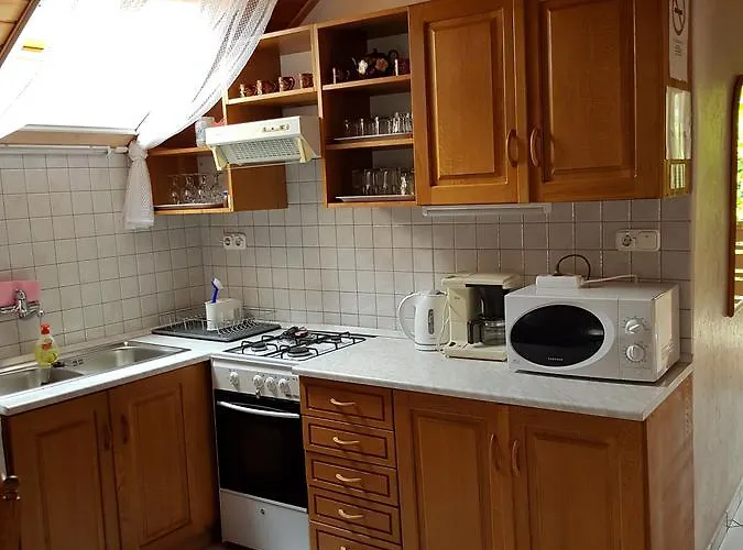 아파트 Borostyan Apartmann